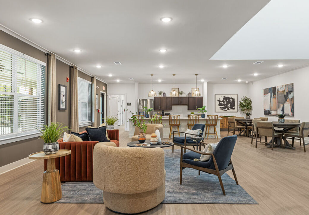 Candler Reserve Photo Gallery | Decatur, GA Apartment Pictures