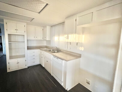 FOR LEASE - Space 78: Beds - 2: Baths - 2: SqFt Range - 1488 to