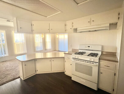 FOR LEASE - Space 78: Beds - 2: Baths - 2: SqFt Range - 1488 to