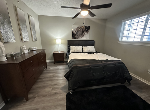 Elite: Beds - 1: Baths - 1: SqFt Range - 800 to 800