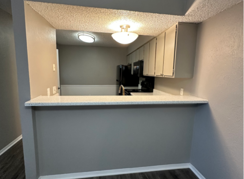 Contemporary: Beds - 2: Baths - 2: SqFt Range - 1078 to 1078