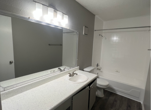 Luxury: Beds - 3: Baths - 2: SqFt Range - 1336 to 1336