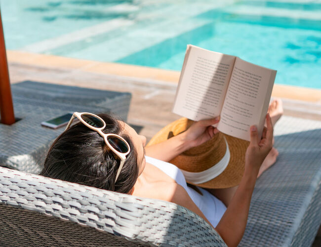 Ava Park Apartments in Phoenix Arizona with 1- and 2-bedroom apartments