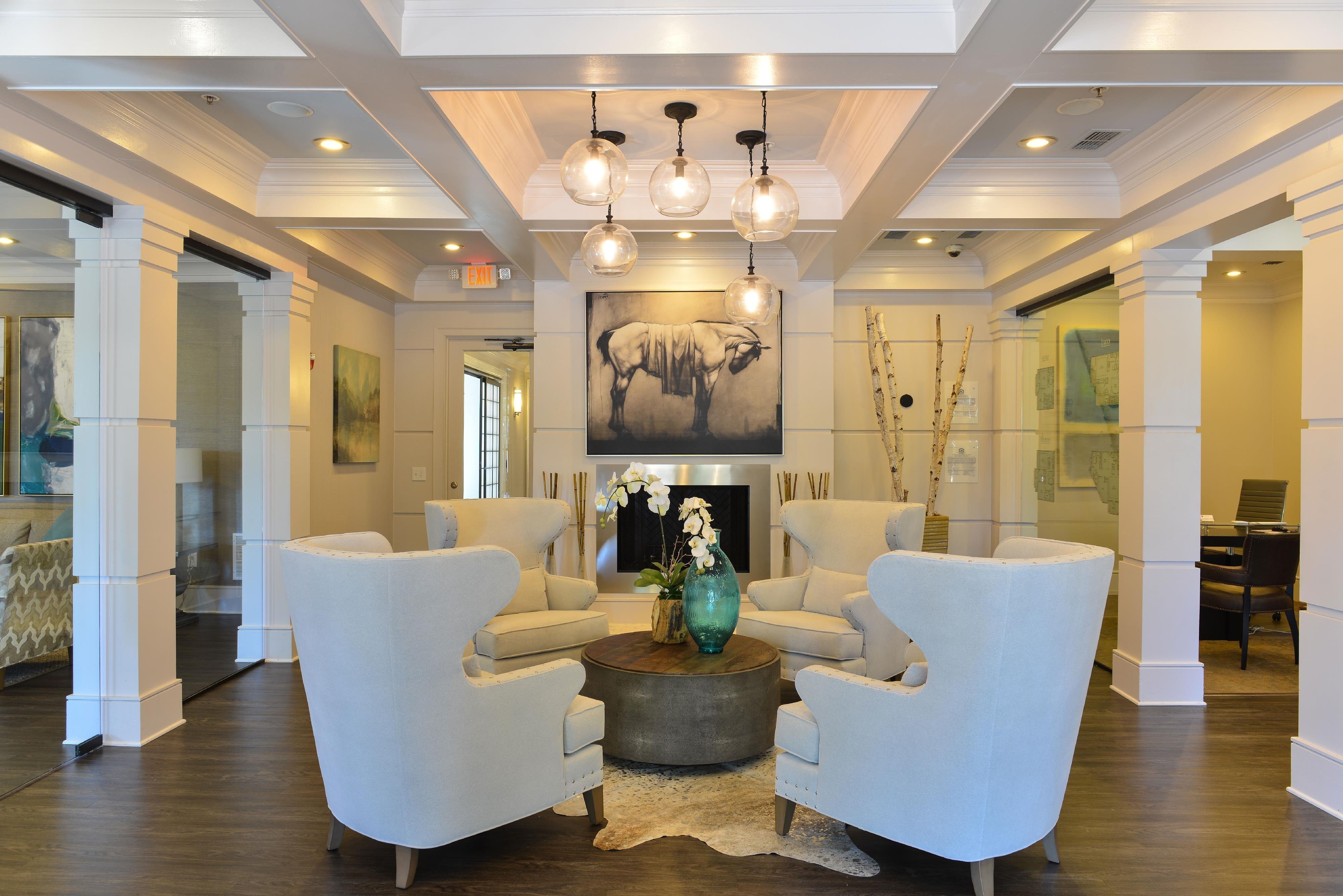 Welcome Home to Avana Uptown!
