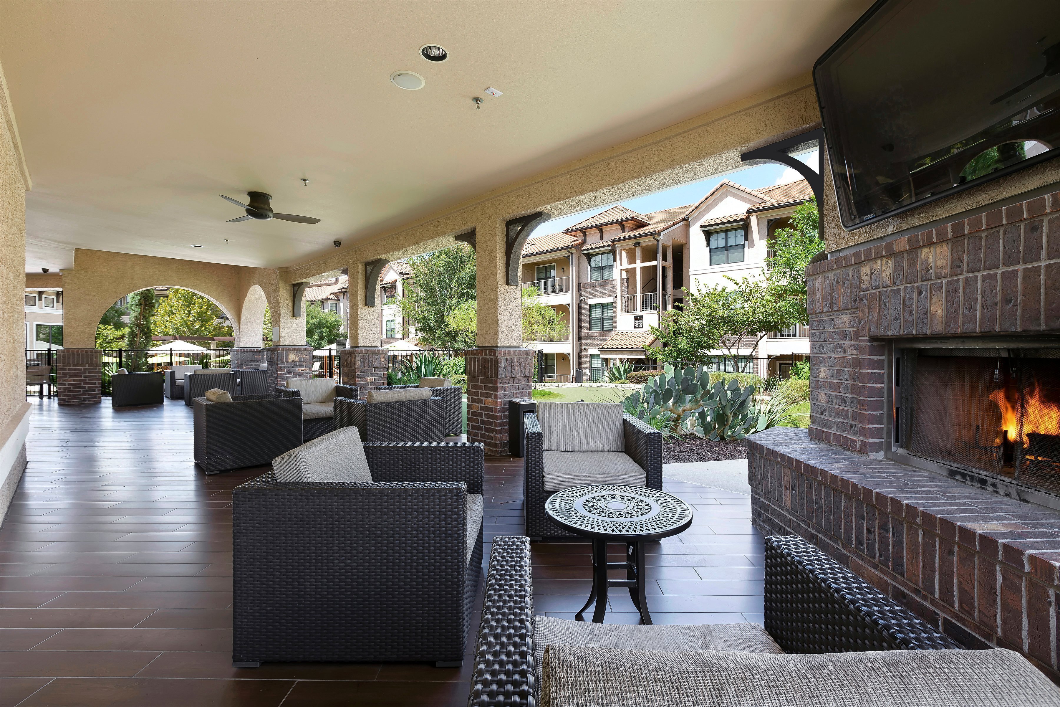 Outdoor Fire Lounge