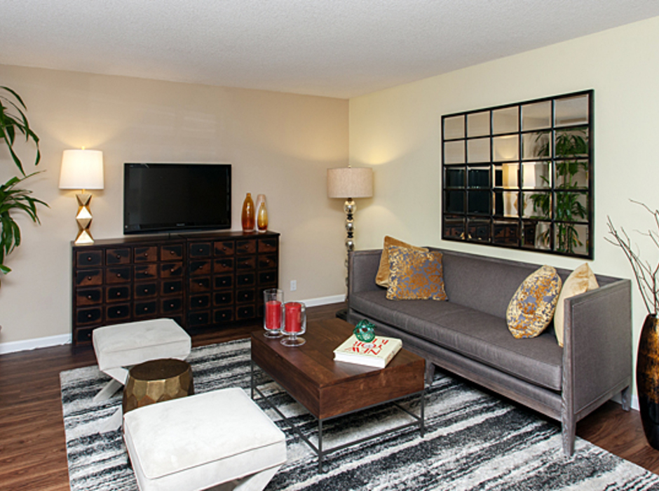 Madera Valley Apartments
