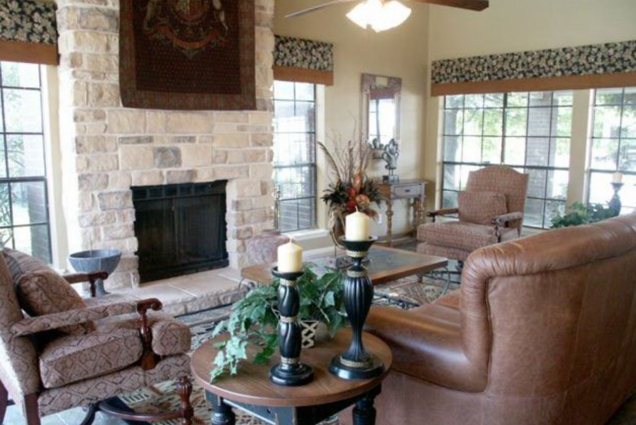 Diamond Ridge Apartments In North Richland Hills Resident Lounge Sparkling Pool