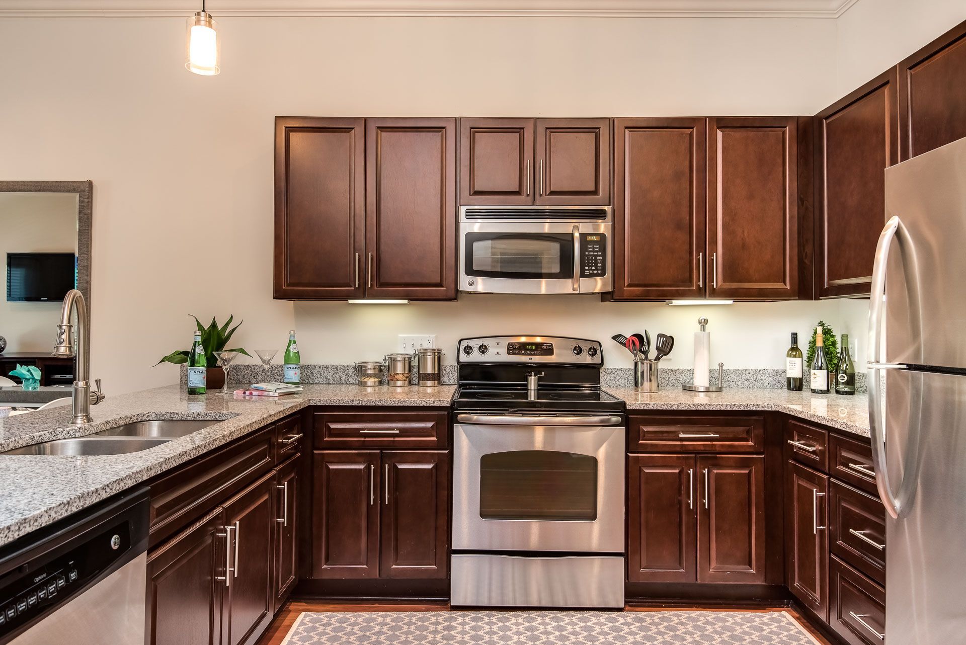 Luxury Apartments Leawood Ks Village At Mission Farms Amenities