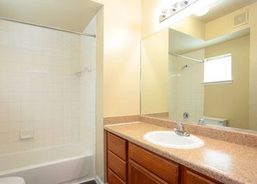 Apartments For Rent In Houston Tx Fulton Village Home Fulton Village Floor Plans Bathroom