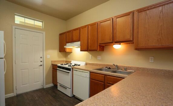 Apartments For Rent In Houston Tx Fulton Village Home Fulton Village Floor Plans Kitchen