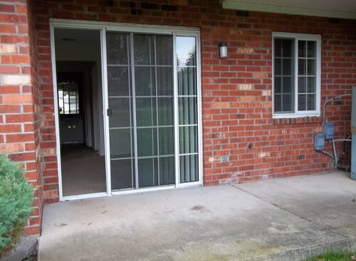 One Bedroom w/laundry: Beds - 1: Baths - 1: SqFt Range - 650 to 650