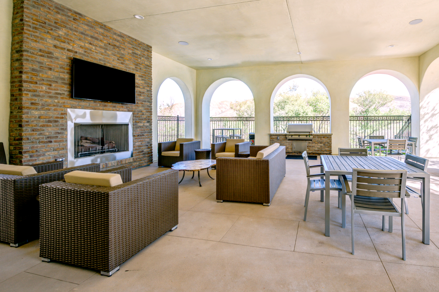 Outdoor Common Area Seating