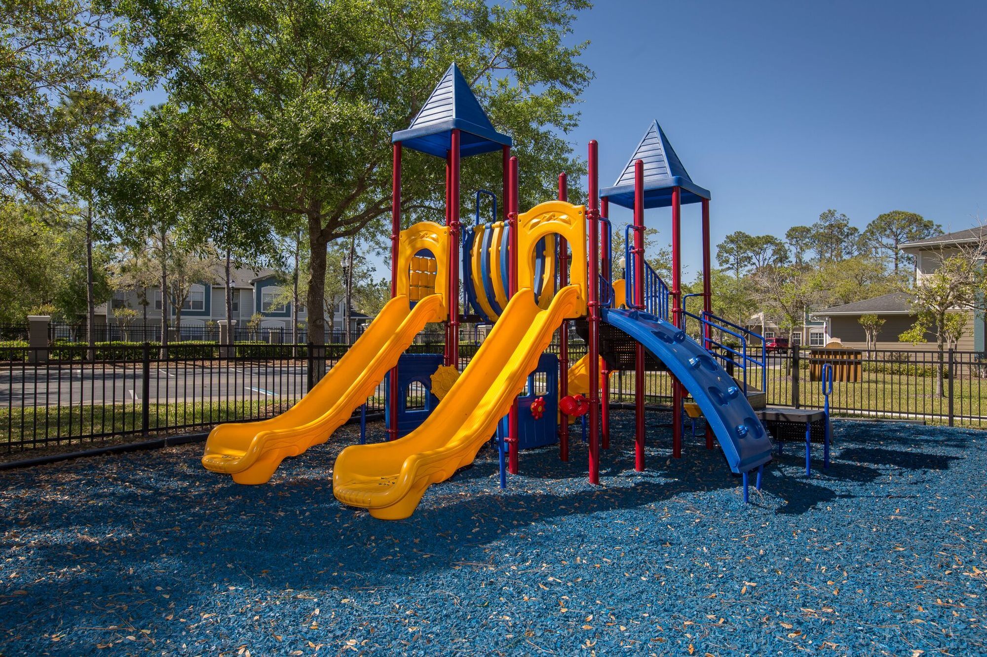 Hawthorne Village Image 35