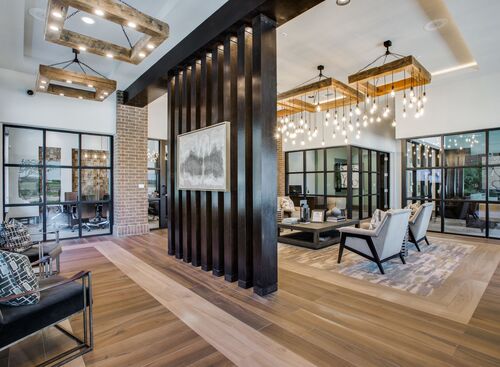 B1: Beds - 2: Baths - 2: SqFt Range - 1045 to 1045