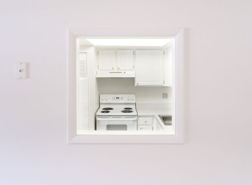 One Bedroom: Beds - 1: Baths - 1: SqFt Range - 700 to 700