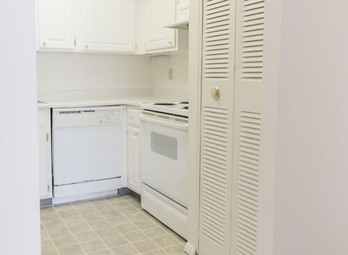 Two Bedroom: Beds - 2: Baths - 1: SqFt Range - 830 to 830