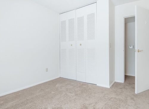 Two Bedroom: Beds - 2: Baths - 1: SqFt Range - 830 to 830