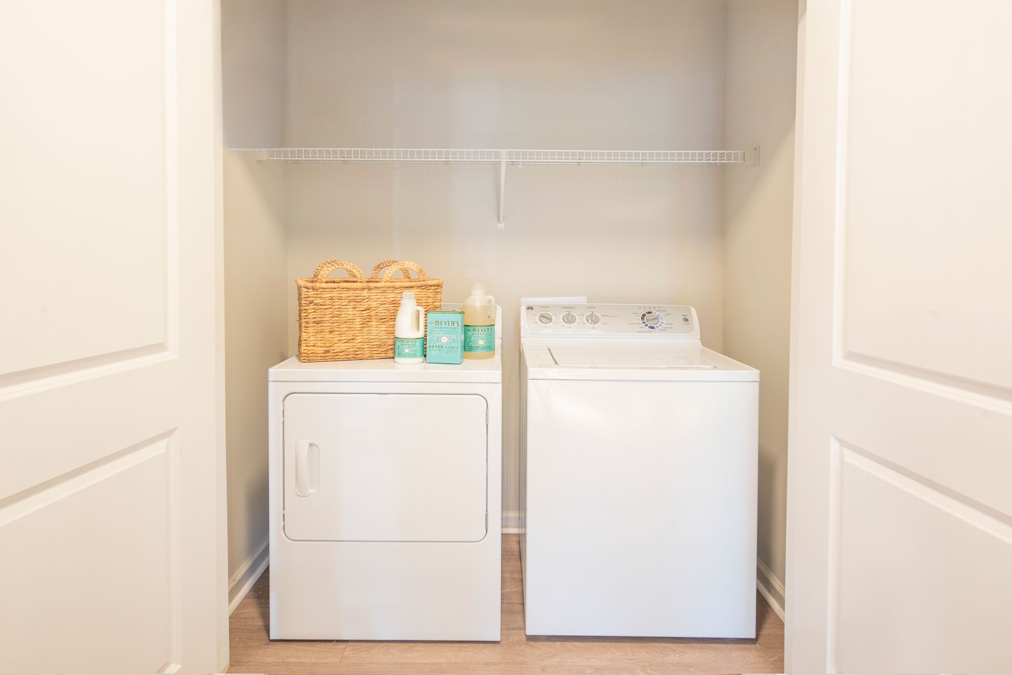 Model Laundry