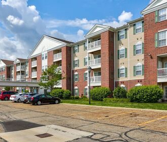 Apartments for Rent in Solon OH Carrington Court Apartments Home