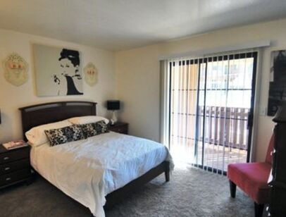 Boulders: Beds - 2: Baths - 2: SqFt Range - 900 to 900