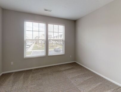 Alpine: Beds - 1: Baths - 1: SqFt Range - 664 to 664