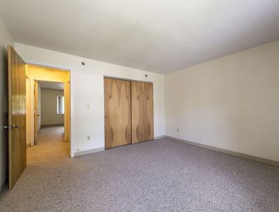 A1G: Beds - 2: Baths - 1.5: SqFt Range - 1150 to 1150