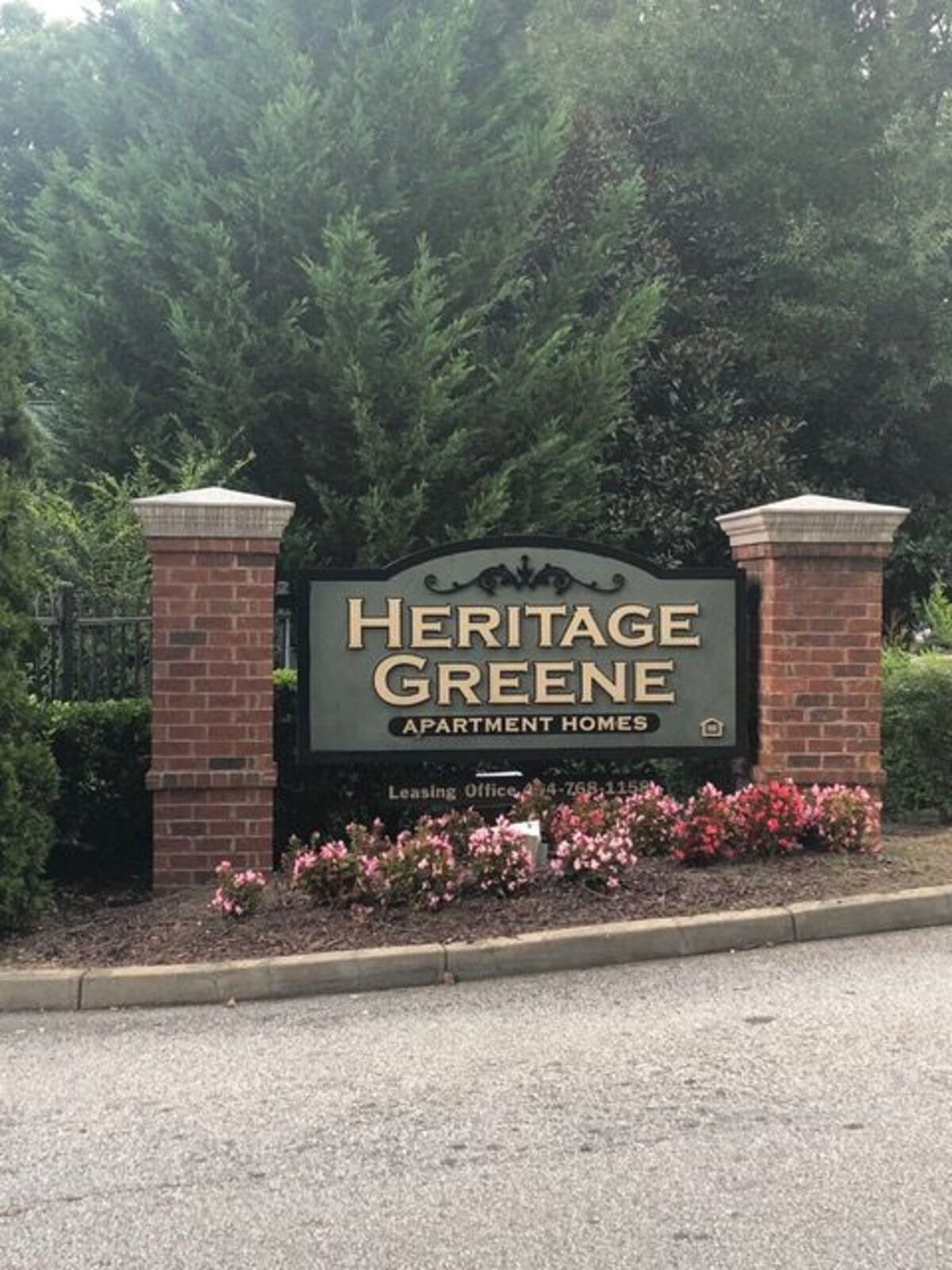 HERITAGE GREEN APARTMENTS