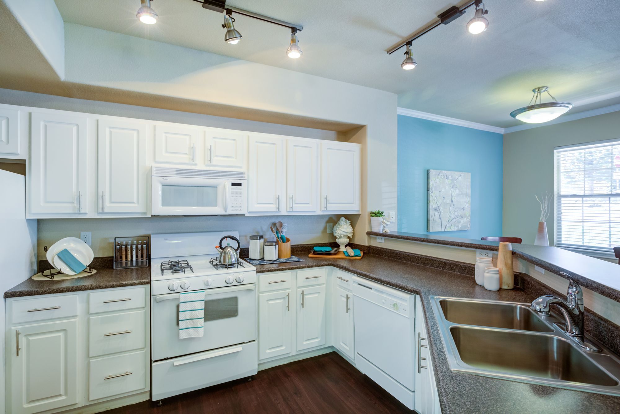 Resort at University Park Apartment Homes Image 52