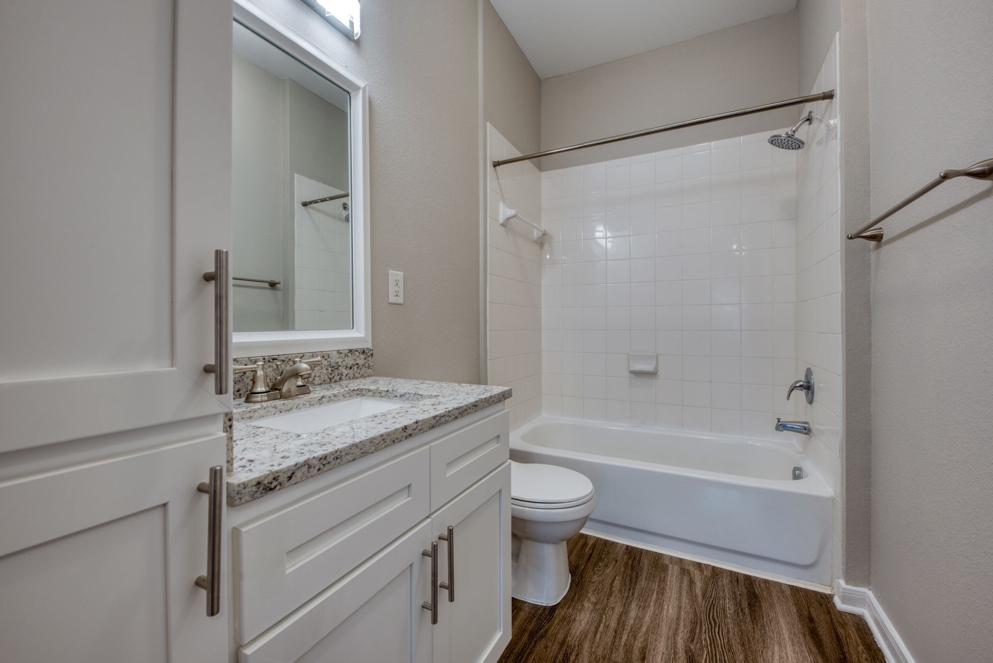Braunfels Place Image 37