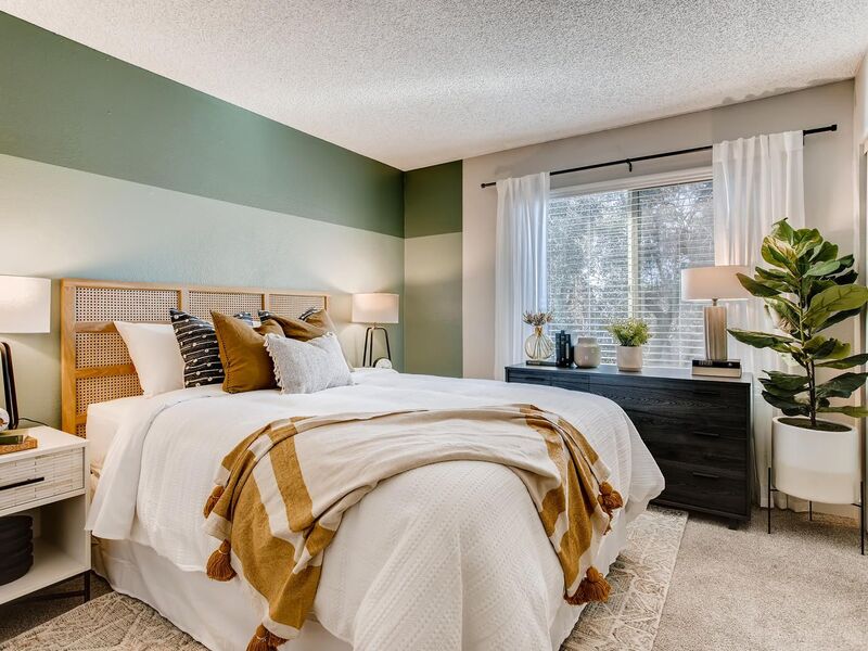 The Luxe Apartments