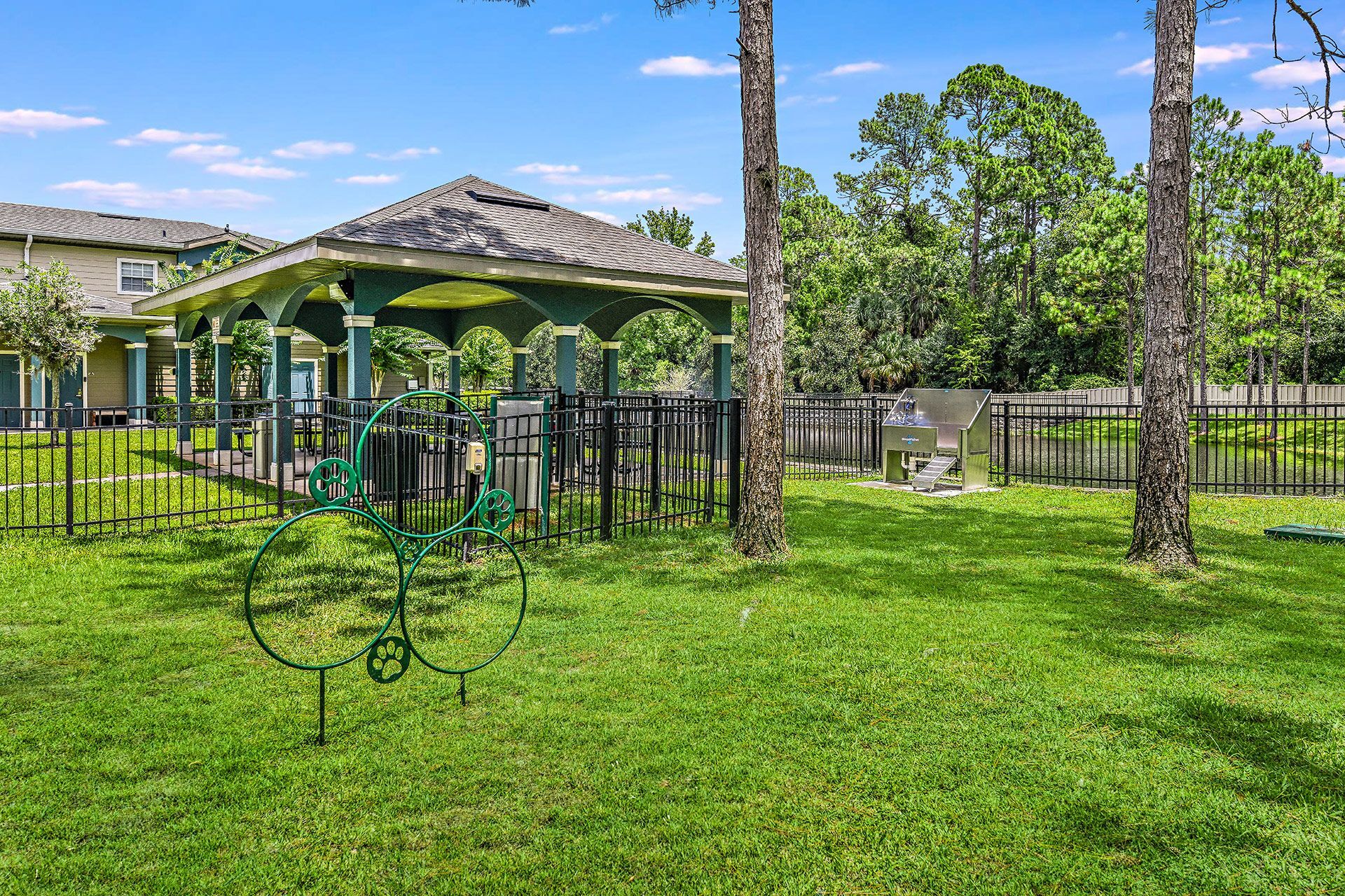 Hawthorne Village Image 49