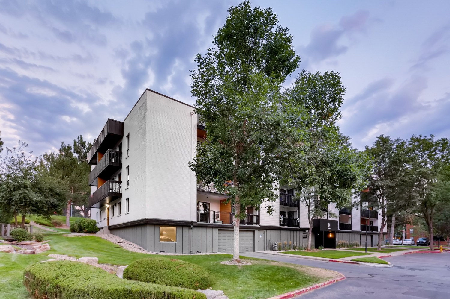 Sage at Panorama Image 36