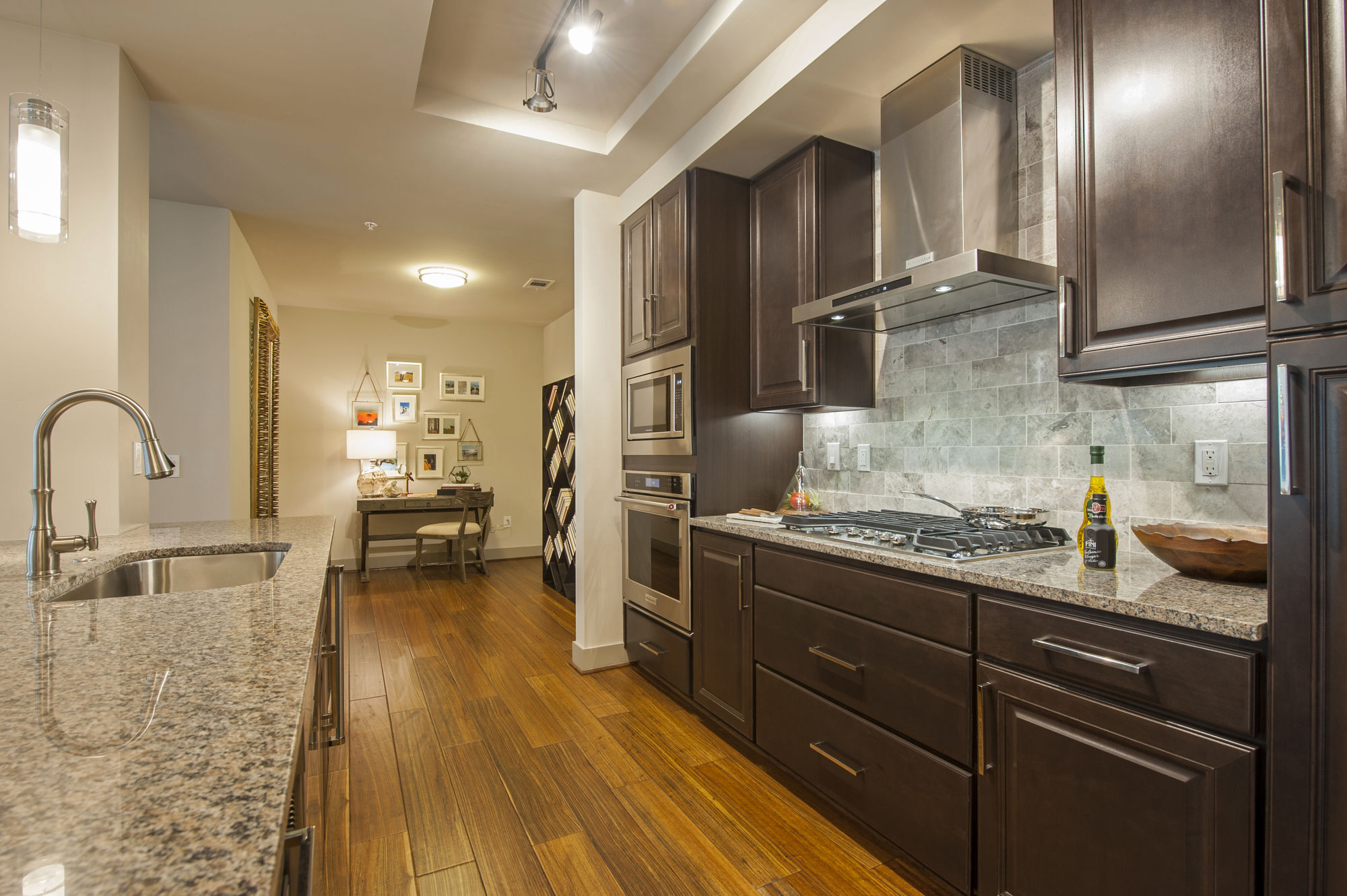Pearl Residences at CityCentre  Image 73