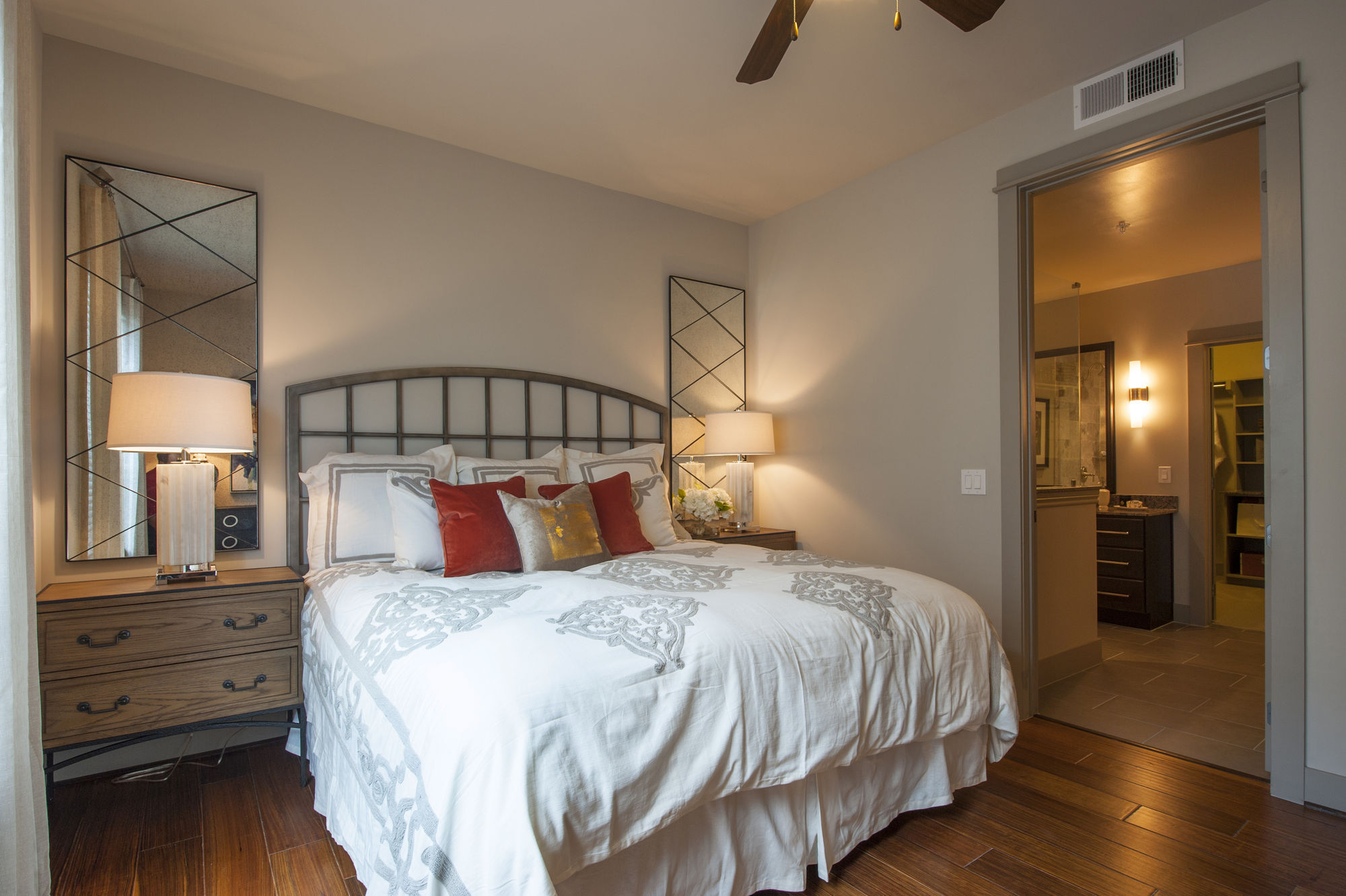 Pearl Residences at CityCentre  Image 94