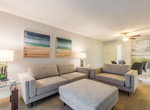 The Elite: Beds - 1: Baths - 1: SqFt Range - 750 to 750