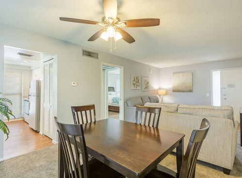 The Elite: Beds - 1: Baths - 1: SqFt Range - 750 to 750