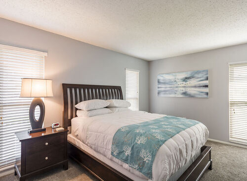 The Elite: Beds - 1: Baths - 1: SqFt Range - 750 to 750