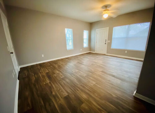 1 Bedroom, 1 Bath: Beds - Studio: Baths - 1: SqFt Range - 384 to 384