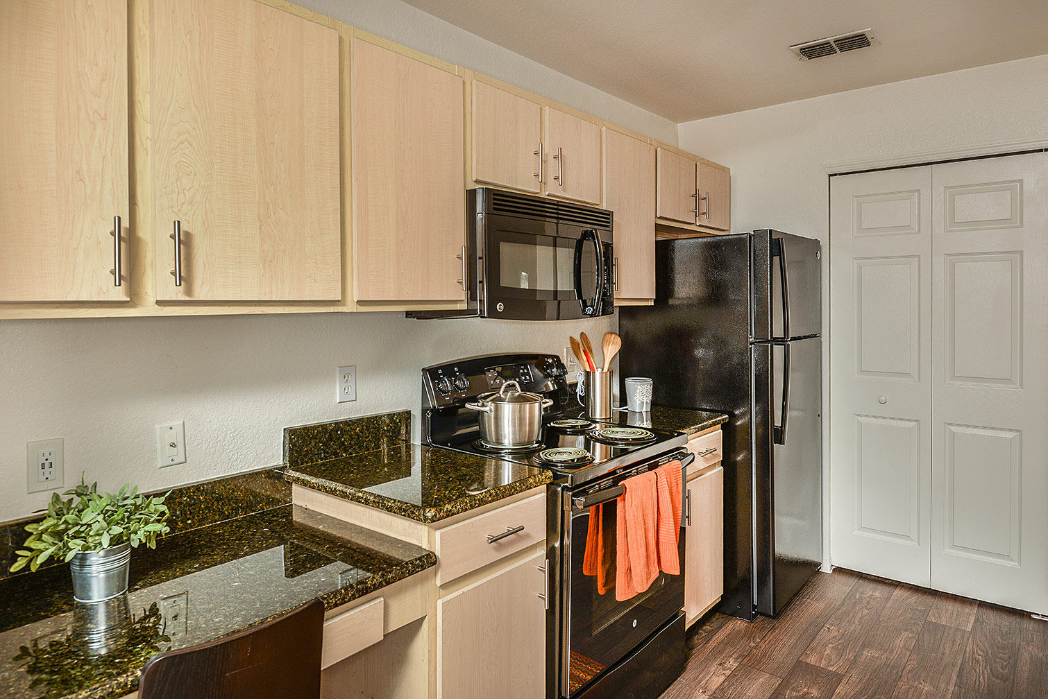 Elmhurst Village Image 69
