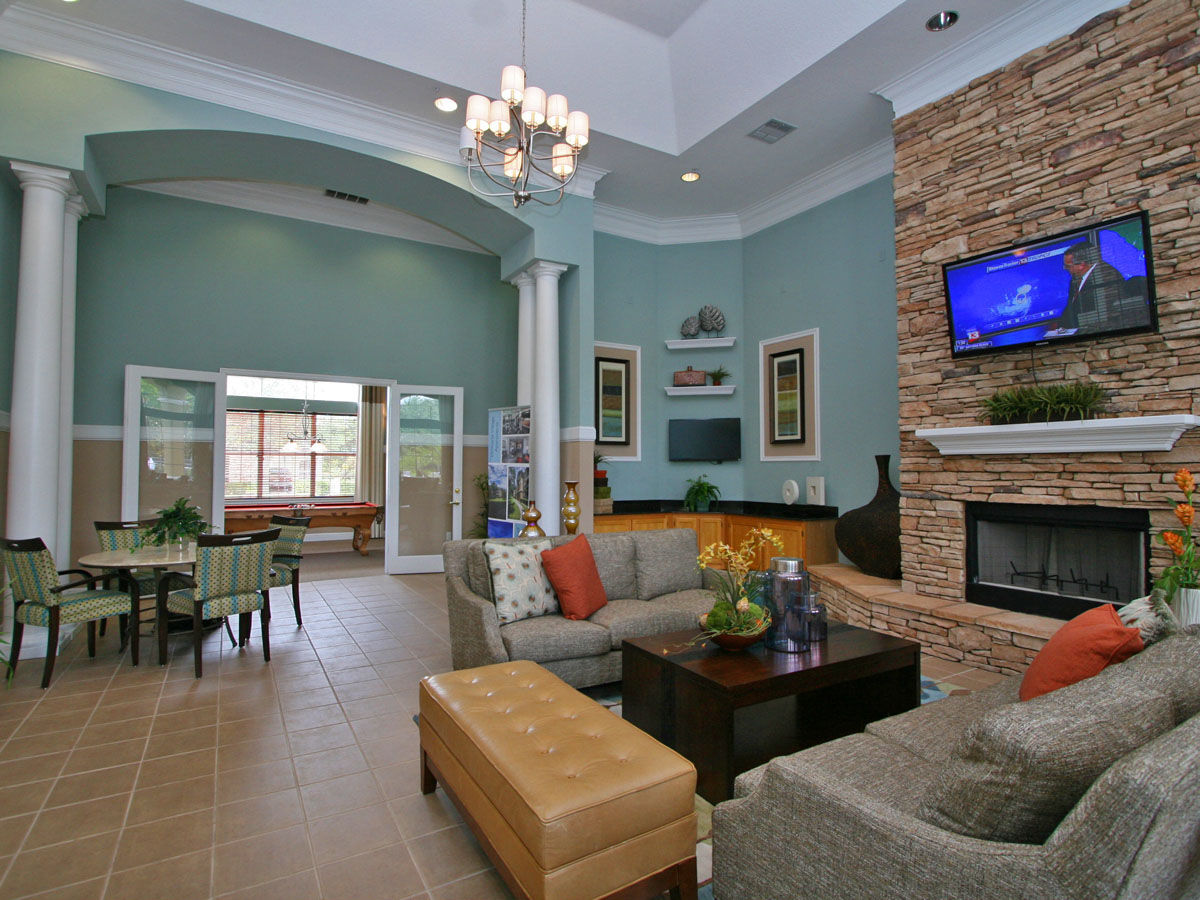 Elmhurst Village Image 65