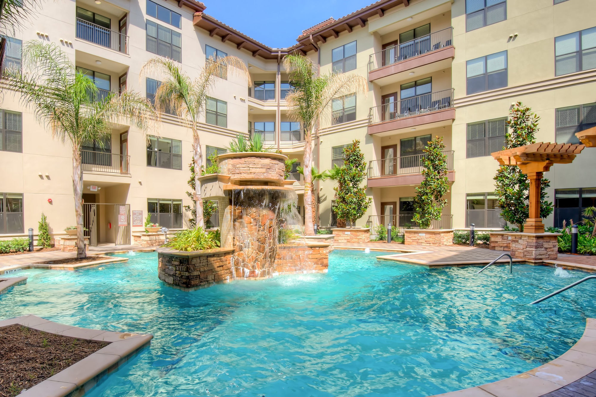 Broadstone Toscano Image 33