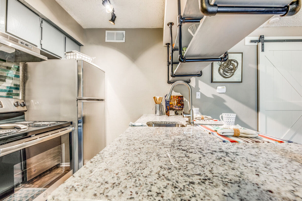 Claro Court Apartments A3 floor plan - Dallas, TX