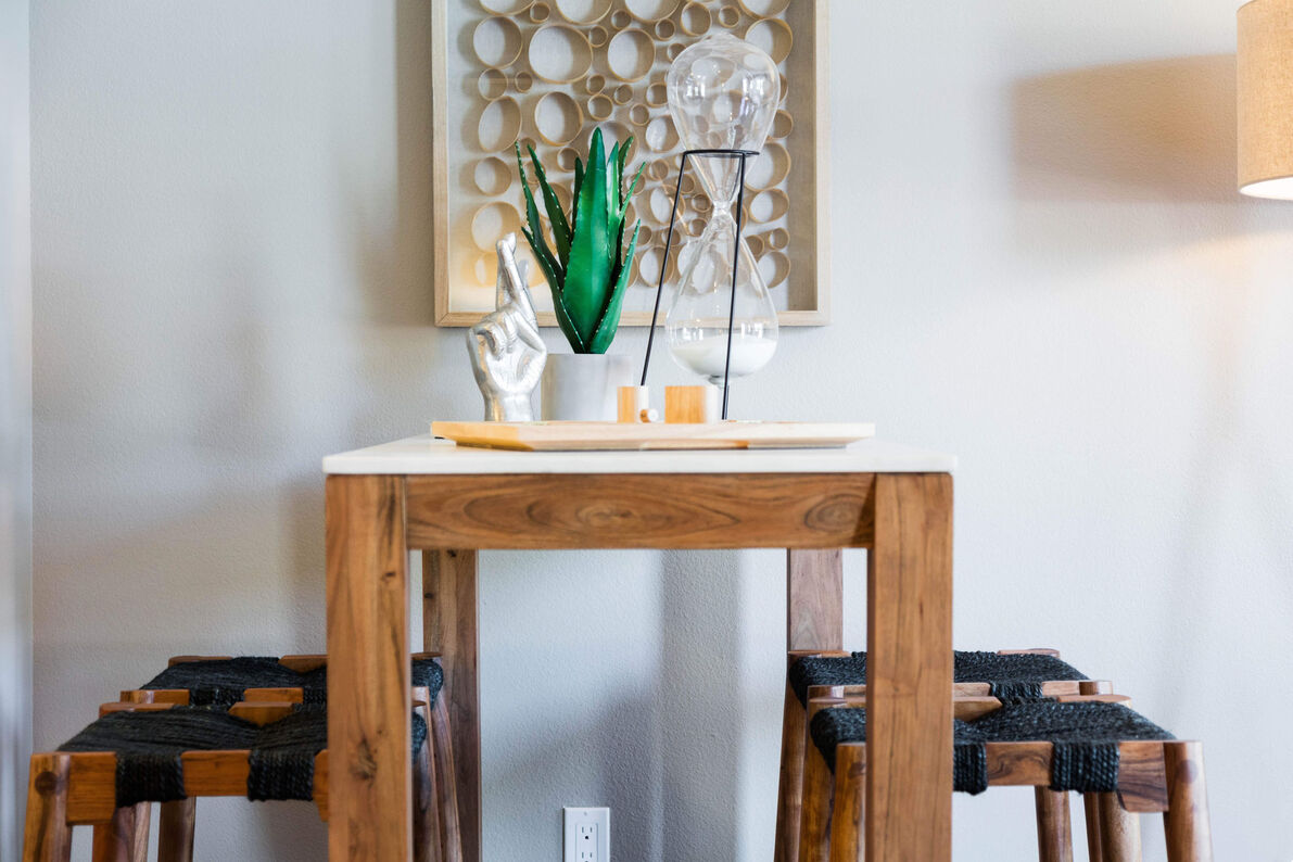 481 On Mathilda dining area - Sunnyvale, CA