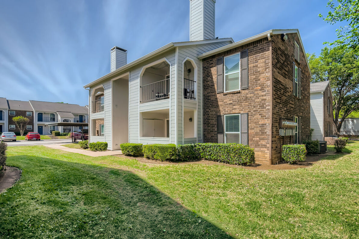 Villas at Waterchase Apartments exterior view - Lewisville, TX