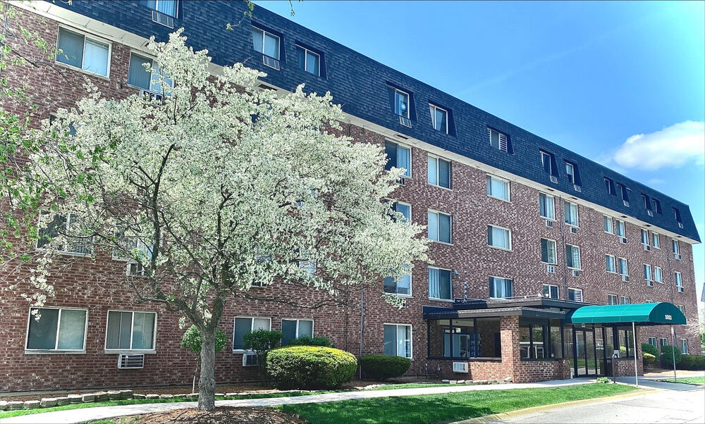Shannon Court Apartments