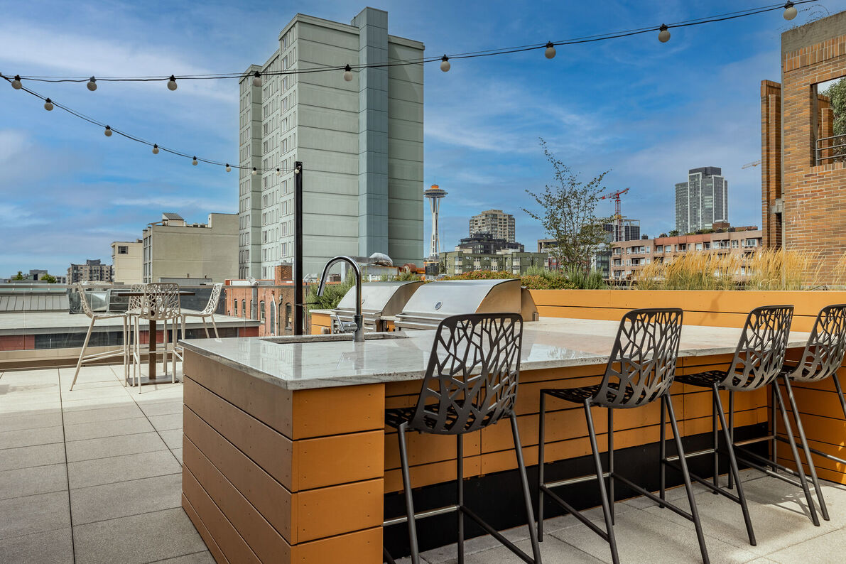 Rooftop lounge