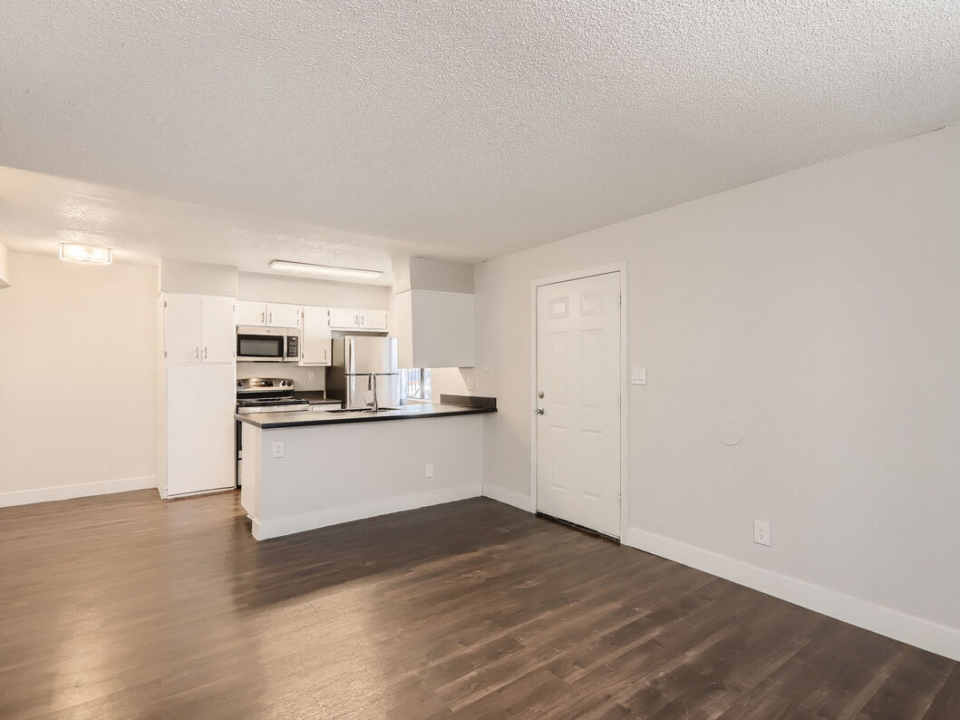 Ava Park renovated unit overview - Phoenix, AZ