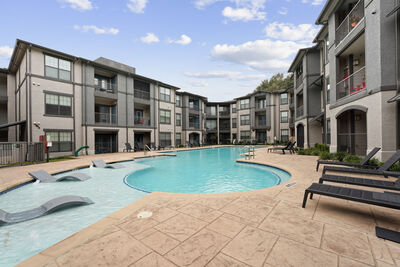 luxury apartments for rent near me in Dallas, TX; best apartments in Dallas; apartments Dallas