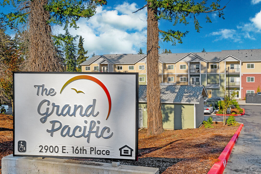 Grand Pacific Apartments