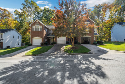 Crystal Lake Townhomes